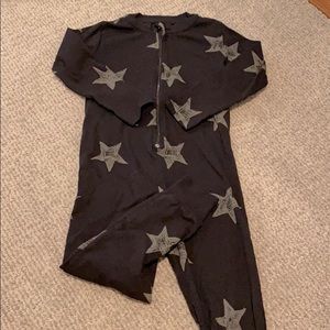 Celinununu zip up romper/PJ’s